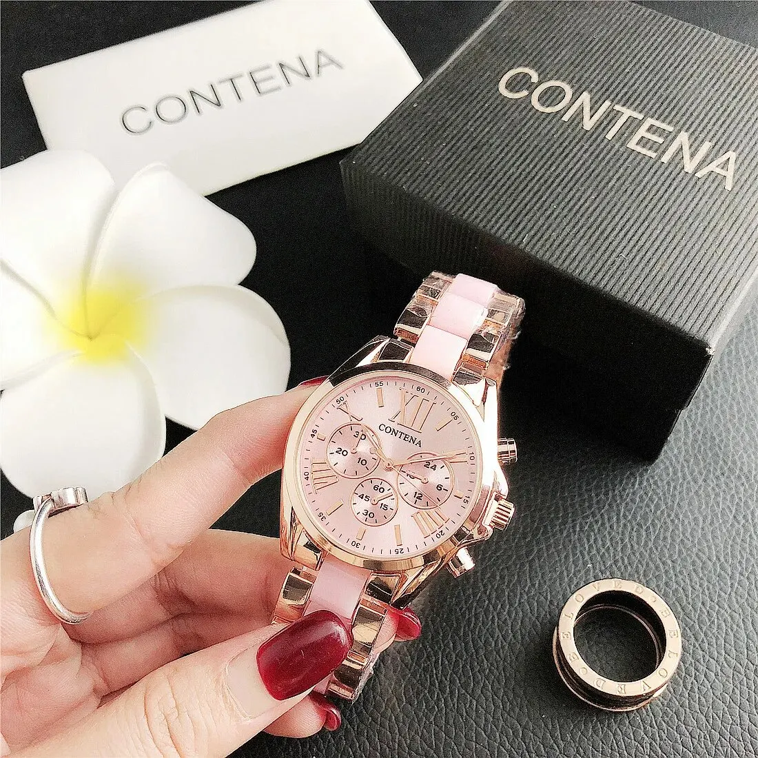 Women Watches Luxury Fashion Creative Steel Bracelet Ladies Quartz Watch