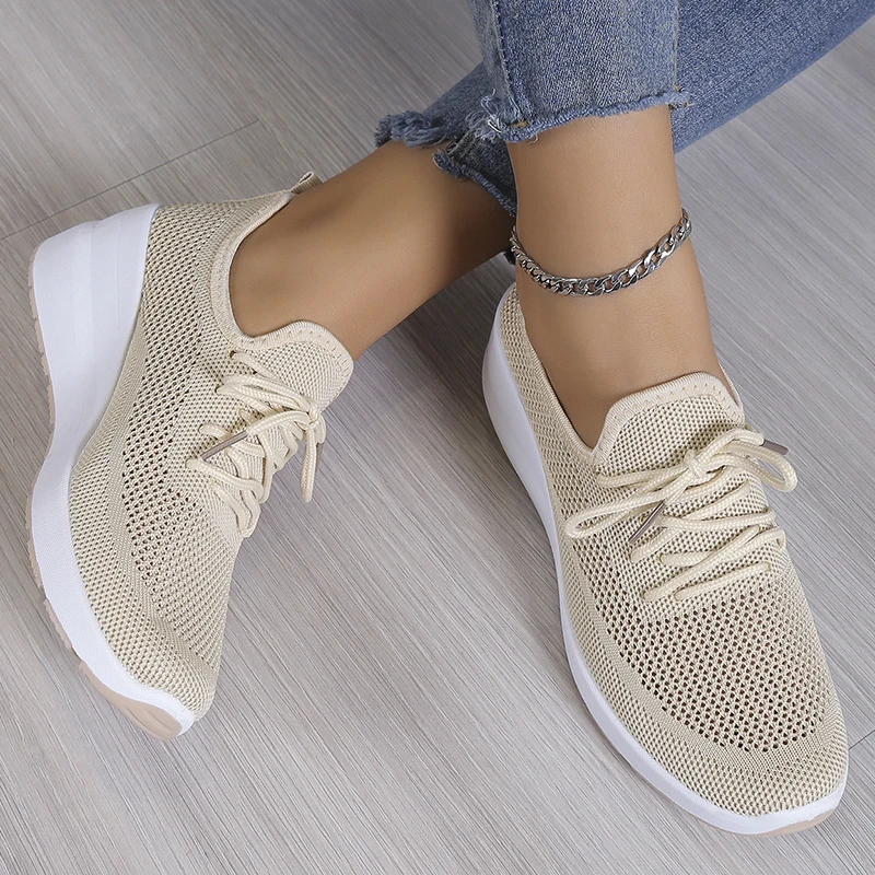 2024 Lente Ademende Wig Sneakers Vrouwen Mesh Gebreide Platform Sportschoenen Vrouw Casual Non-Slip Veters Tennisschoenen Dames