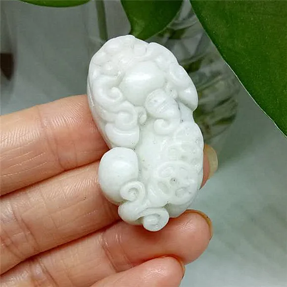 

Natural jade Pendant money pixiu statue Natural stone Quartz Hand Carving Jewelry Fashion Amulet Men Women Gifts