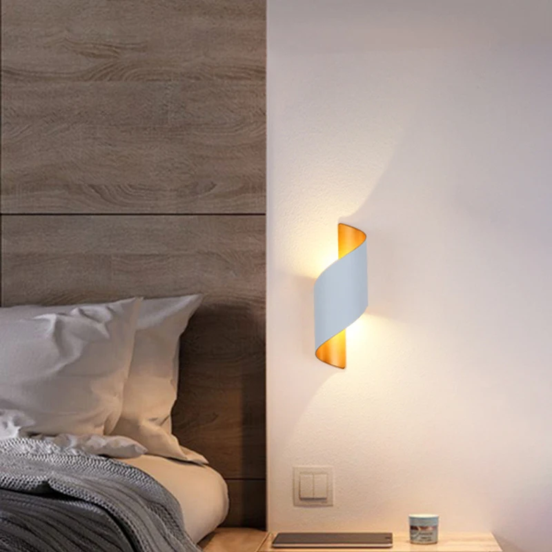 Twist Waterproof Wall Light