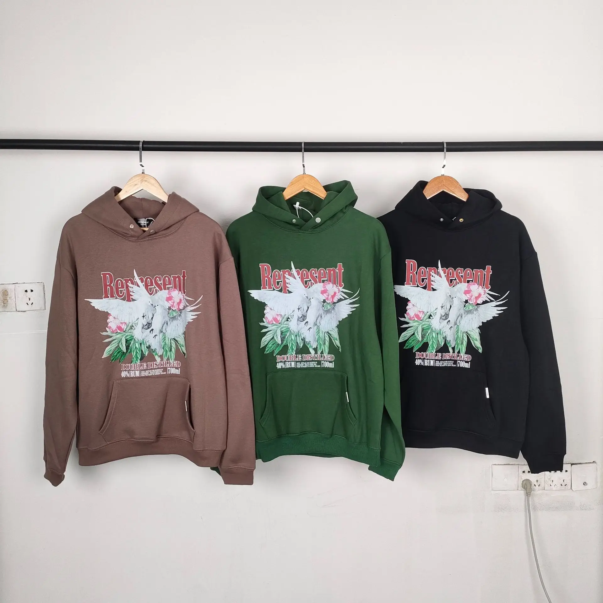 

Retro REP and Peace Dove Flower Printed Hoodie with Plush American Trendy Men's and Women's Sports Hoodies