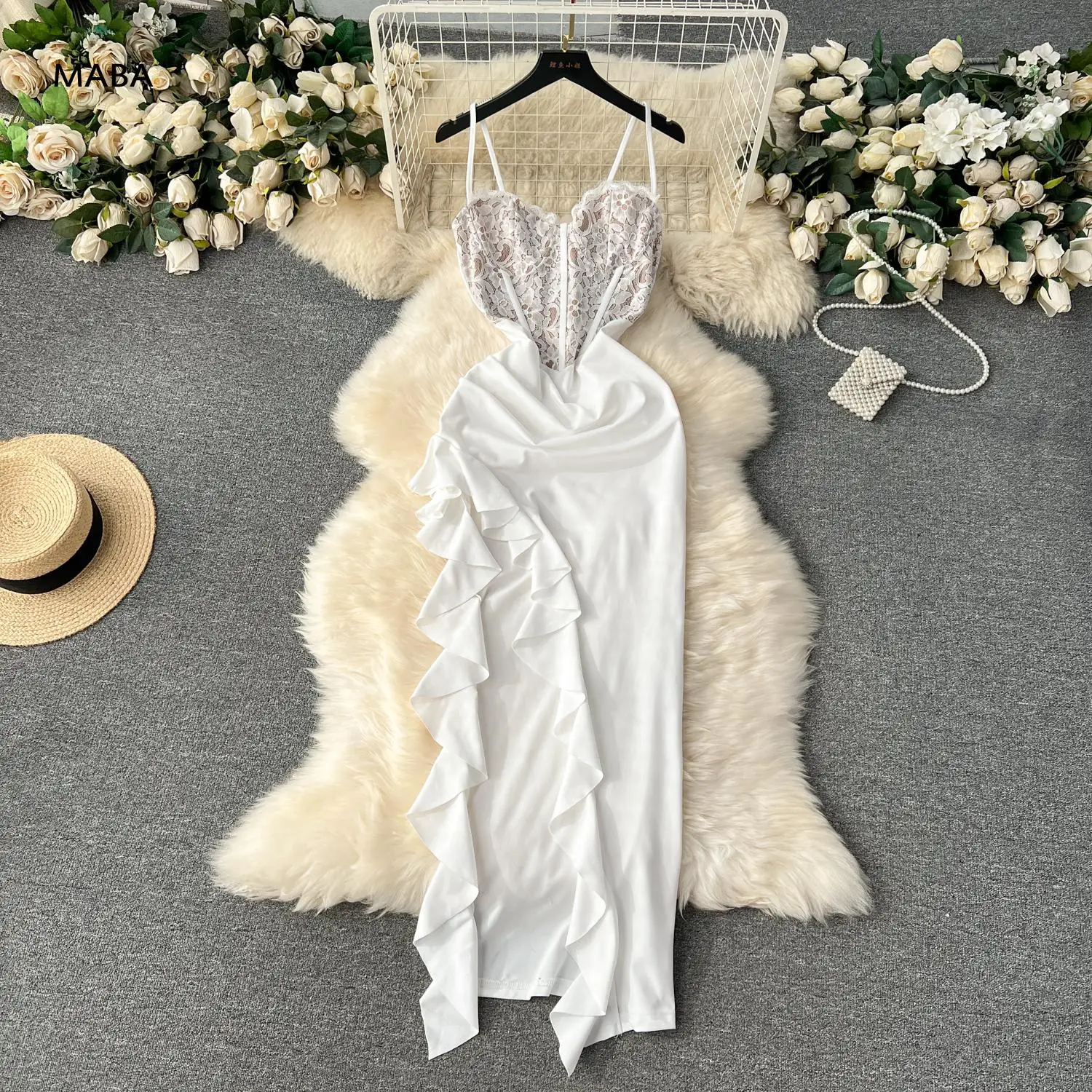 

2024 New Black/white Sexy Bodycon Spaghetti Strap Dress Women Fashion Designer Lace Patchwork Ruffles Party Club Long Dress