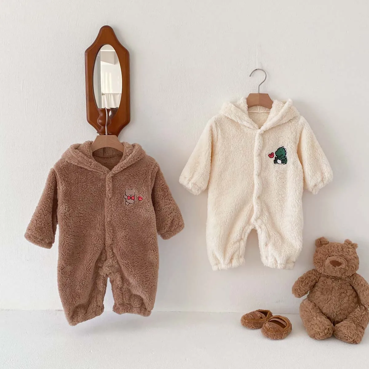 

Autumn Winter Baby Double-side Fleece Romper Cute Dinosaur Bear Baby Boys Girls Hooded Jumpsuit Plus Velvet Warm Kids One Pieces