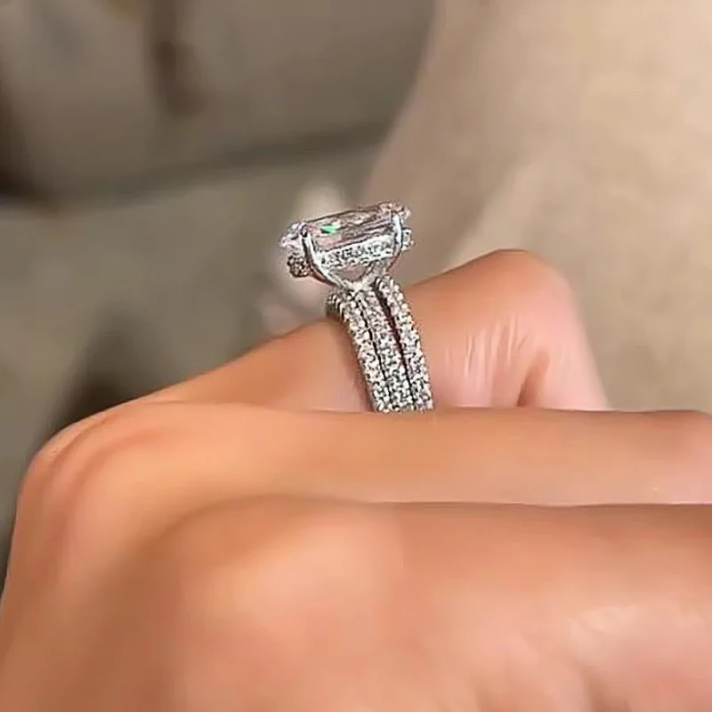 Huitan Oval Cubic Zirconia 3Pcs Set Rings for Women Silver