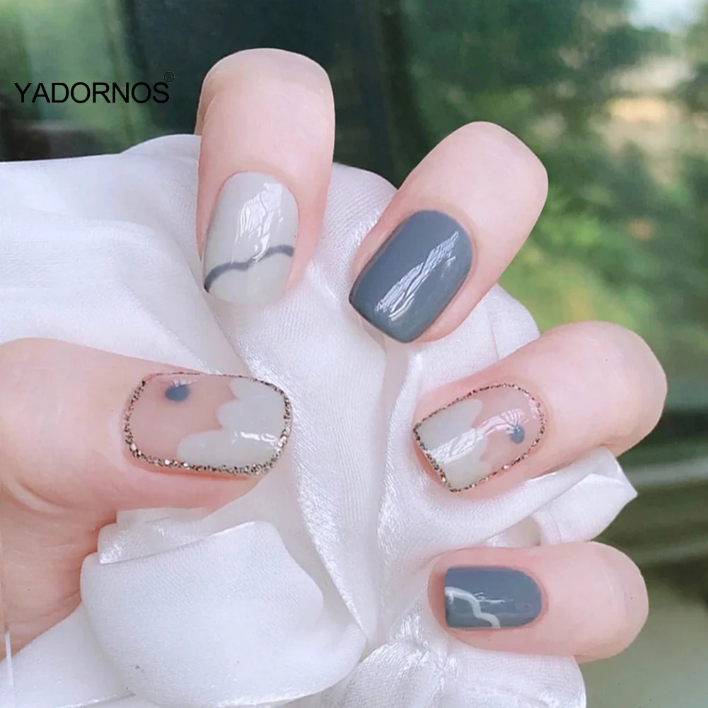 24pcs Short Stick On Nails Artifical Nails Elegant Fingernails Stickers