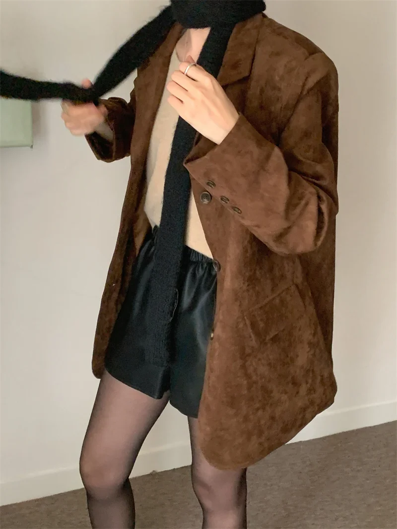 

UNXX 2023 Autumn New Vintage French Style Faux Leather Loose Long Sleeve Suit Jacket for Women with Design Sense Hot Sale Coat