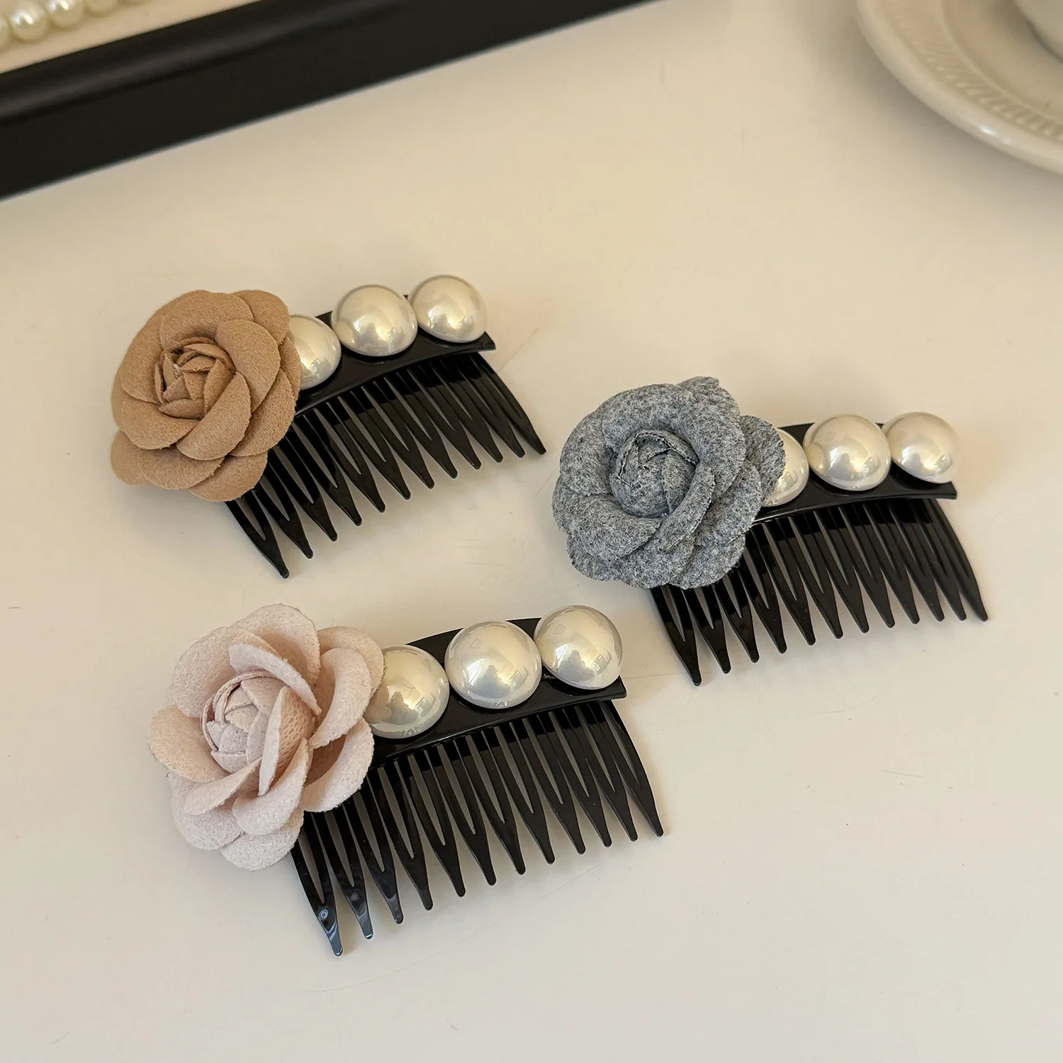 Pettine per capelli con perle per chignon accessorio elegante_voghion.com
