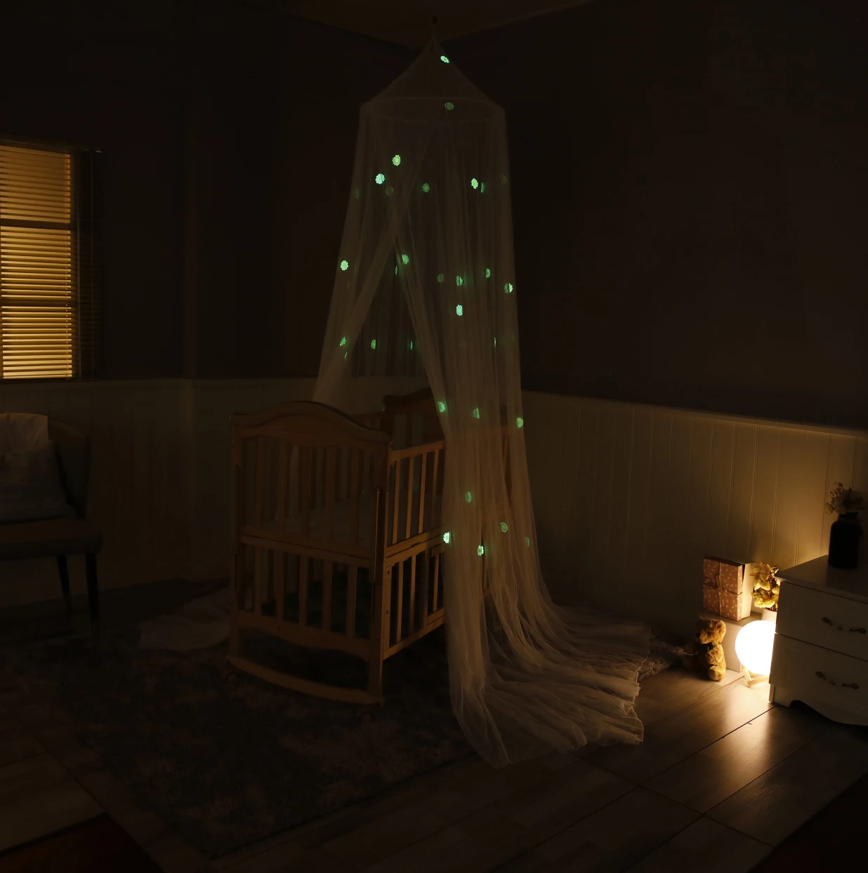 Folding Hanging Glowing In The Dark Daisy Baby Mosquito Net Crib Net
