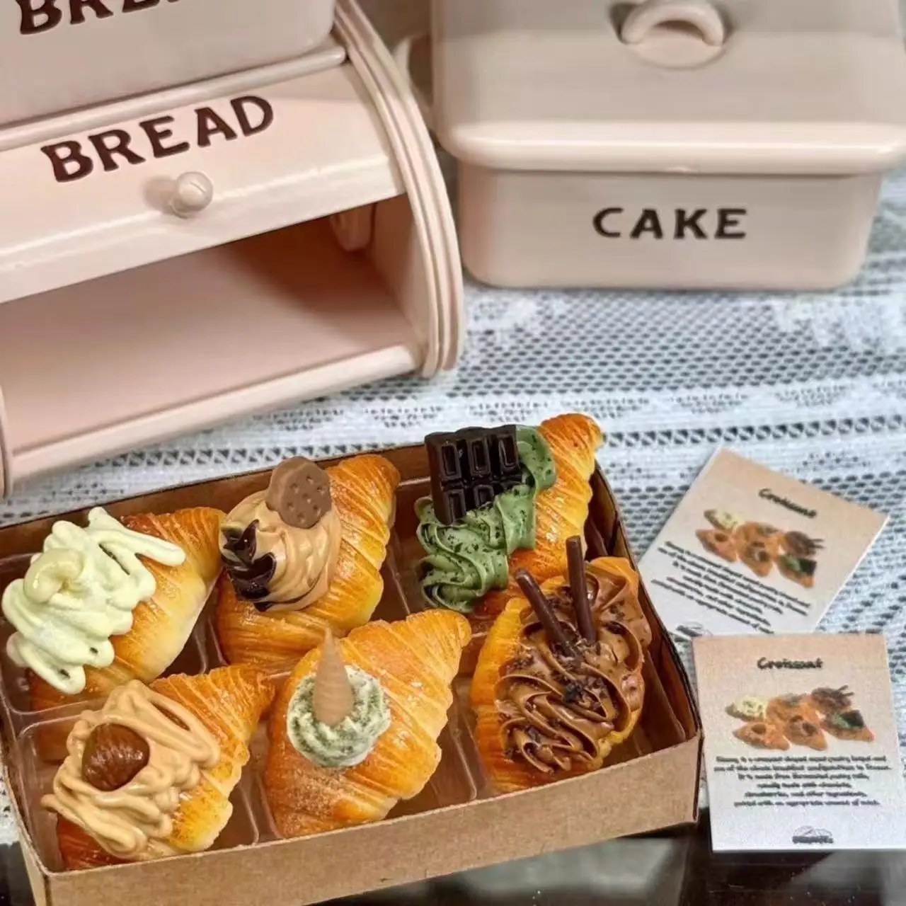 Miniature Croissant Clay Model Kitchen Baking Props Furniture Accessories Mini Pudding Drink Food Play Diy Dollhouse Dessert Toy