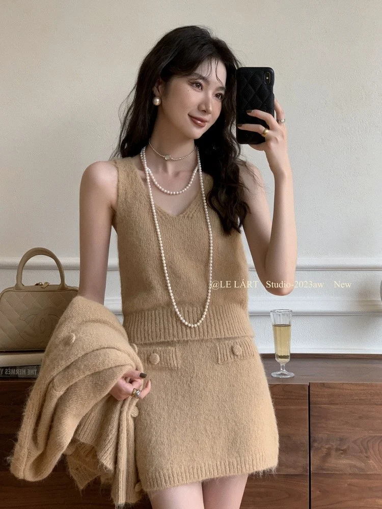 Lelart ܿ    ѿ V-neck   㸮 ý ĿƮ, 3 ǽ Ʈ