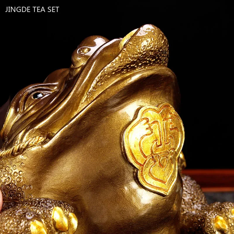 Resin Color-changing Tea Pet Feng Shui Gold Toad Decoration Can Raise Animal Model Ornaments Tea Table Decorative Crafts