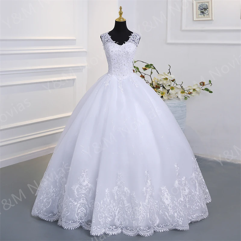 

Y & M Novias с кристаллами бусинами с V-образным вырезом красивые кружевные аппликации свадебное платье с вышивкой цвета слоновой кости свадебное платье трапециевидной формы