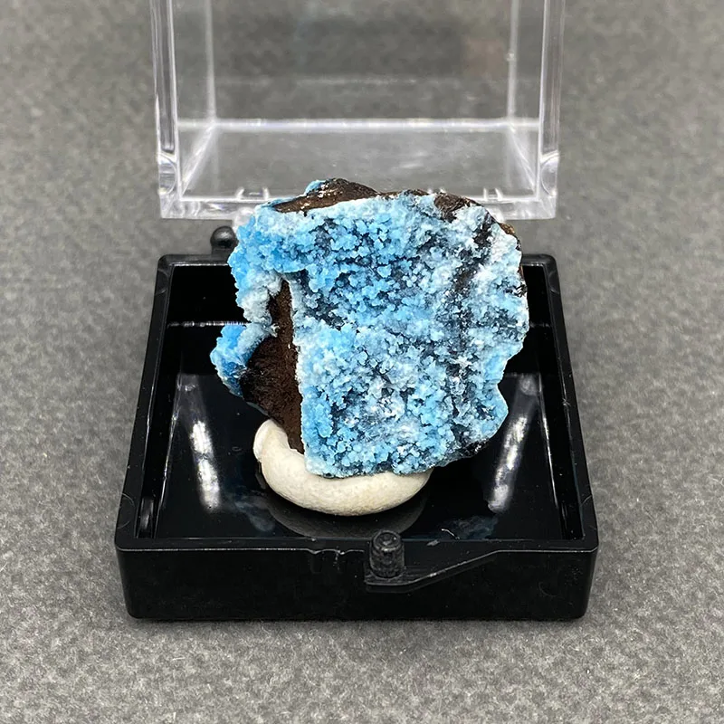 100%  Natural Allophane Mineral Specimens Stones and Crystals Healing Crystal   +Box size:35*35*35 mm