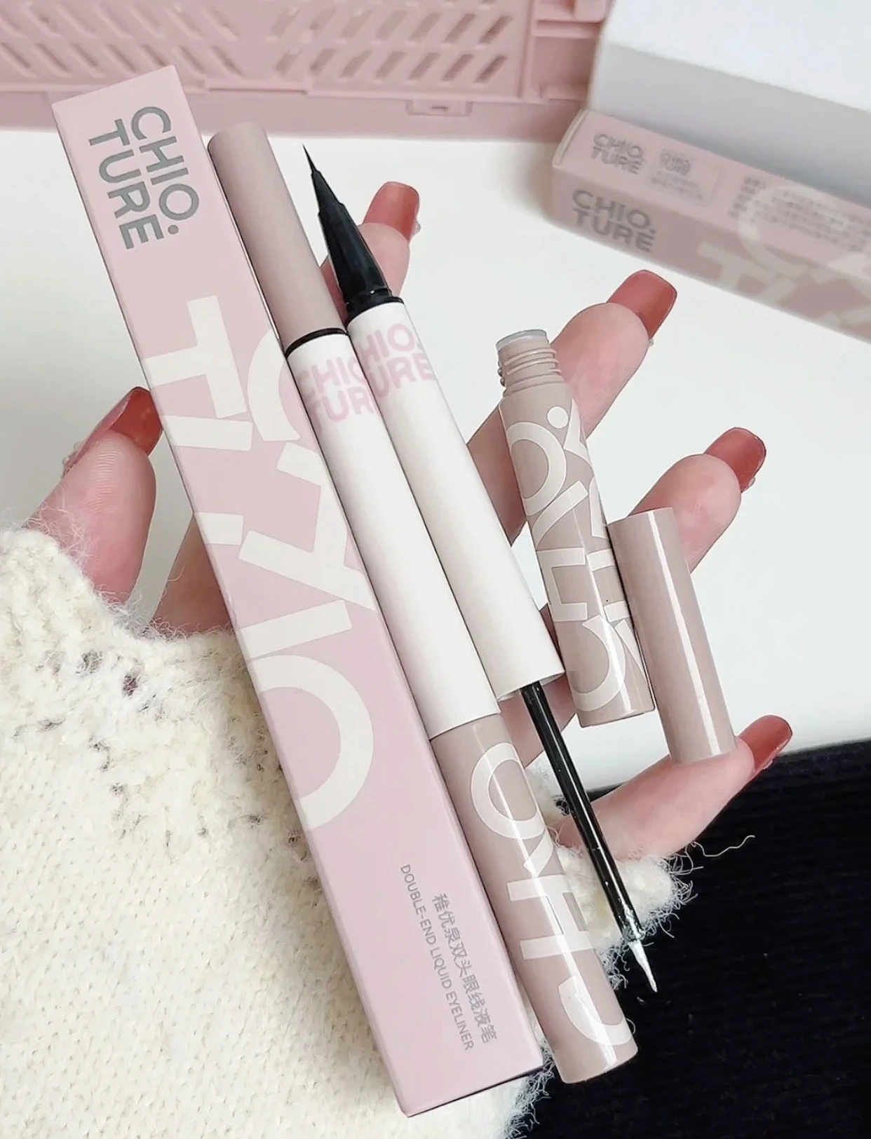 

Double-End Liquid Eyeliner Water Resistant Superfine Nature Lying Silkworm Pen Eye Shadow Makeup