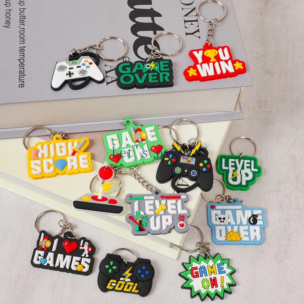 13 Stück Videospiel auf Thema PVC Schlüsselanhänger GamePad Level Up Rucksack Anhänger für Junge Game Night Geburtstag Partybevorzugungen Goodie Bag – Detail 1