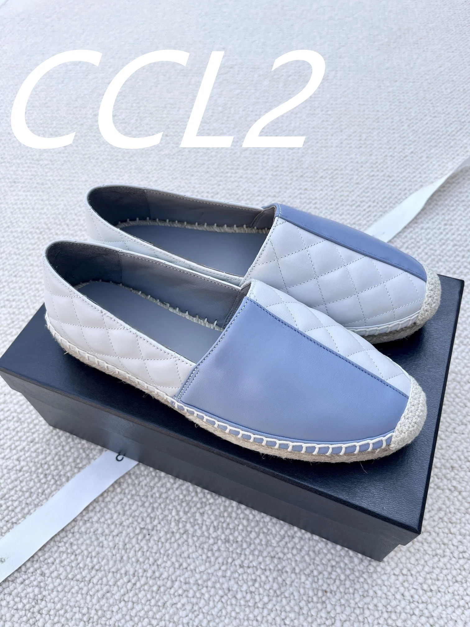 

New fisherman's shoes, sheepskin upper, silk sheepskin lining, sizes 35-40
