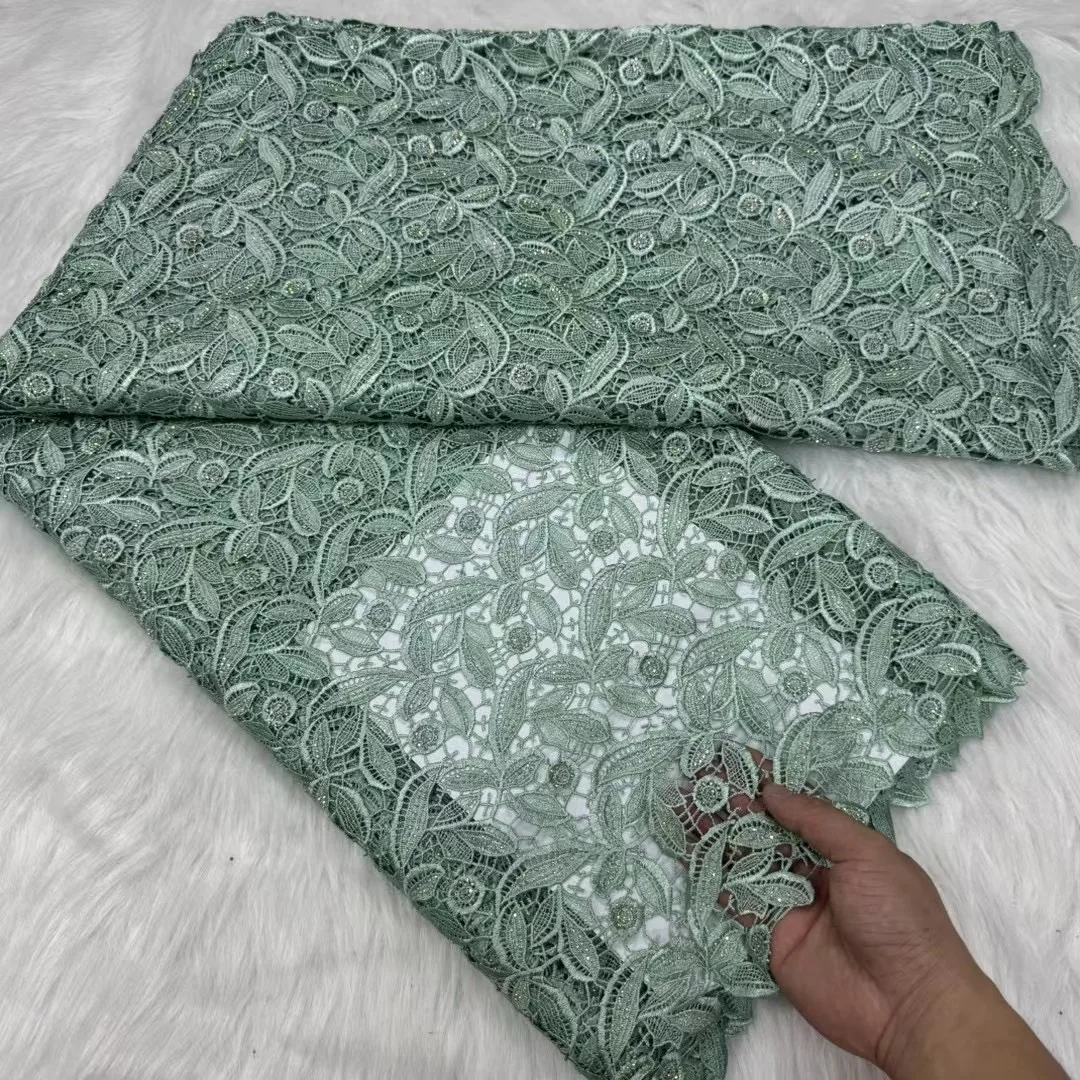 

Мода 2024 Высококачественная африканская нигерийская вышивка кружевная ткань тюль свадебное платье Гипюр водорастворимые блестки 5 ярдов