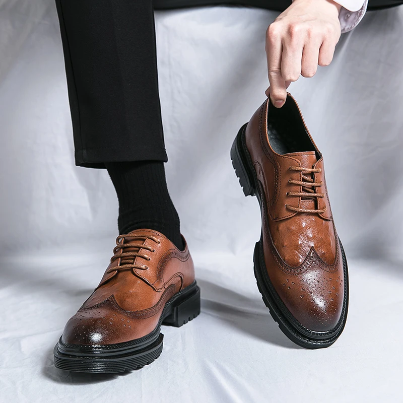

Brand Casual Leather Shoes Man Korean Version of Fashionable Lace Up Casual Leather Shoes Fashion Business Wedding Leather Shoes