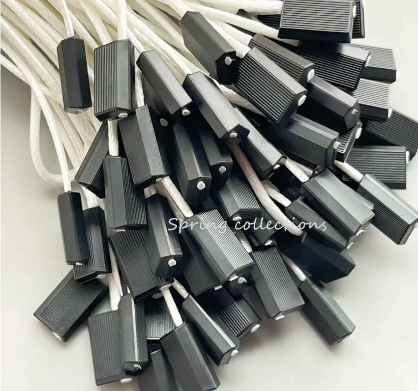 500개 L19cm 직경 1.2mm 왁스 로프 행택 라벨 로프 스트링 스냅 잠금 핀 루프 타이 패스너 의류 신발용 플라스틱 버클 포함