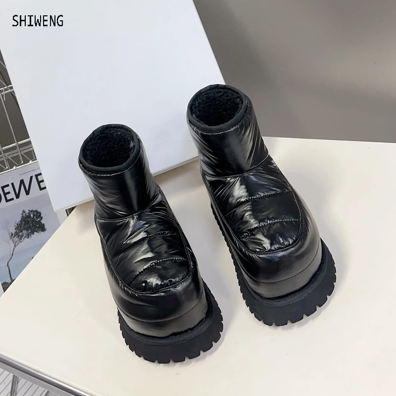 

Брендовые Дизайнерские Сапоги без застежек 2023, зимние женские нескользящие Водонепроницаемые кожаные сапоги на платформе, женские толстые теплые сапоги из хлопка