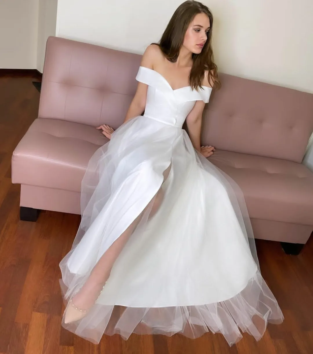 

Elegant Long Satin Off Shoulder Wedding Dresses With Slit فساتين السهرة A-Line Corset Back Bridal Gowns Robe de soirée for Women