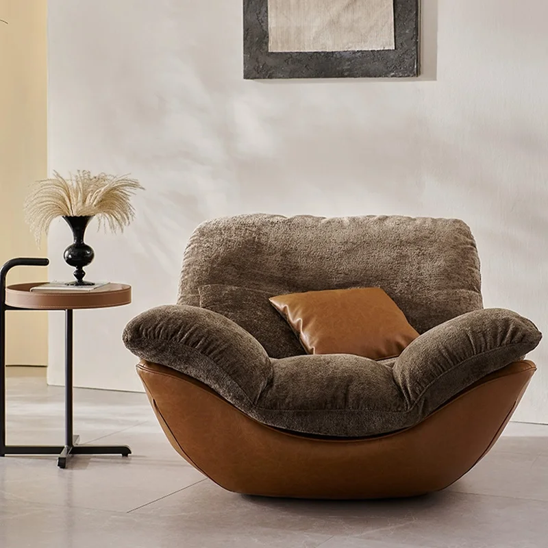 Minimalist Leather Lounge Chair 2