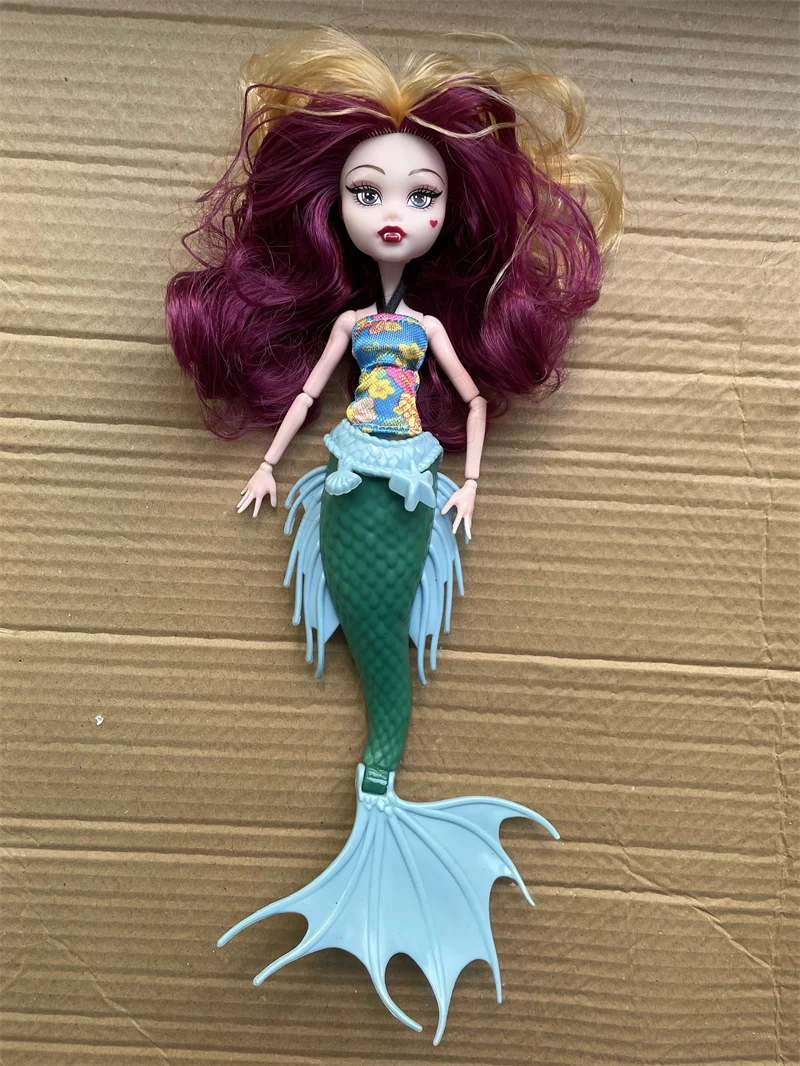 Monster High MuÃ±eca Sirena Muñeca Masculina Monster Draculaura