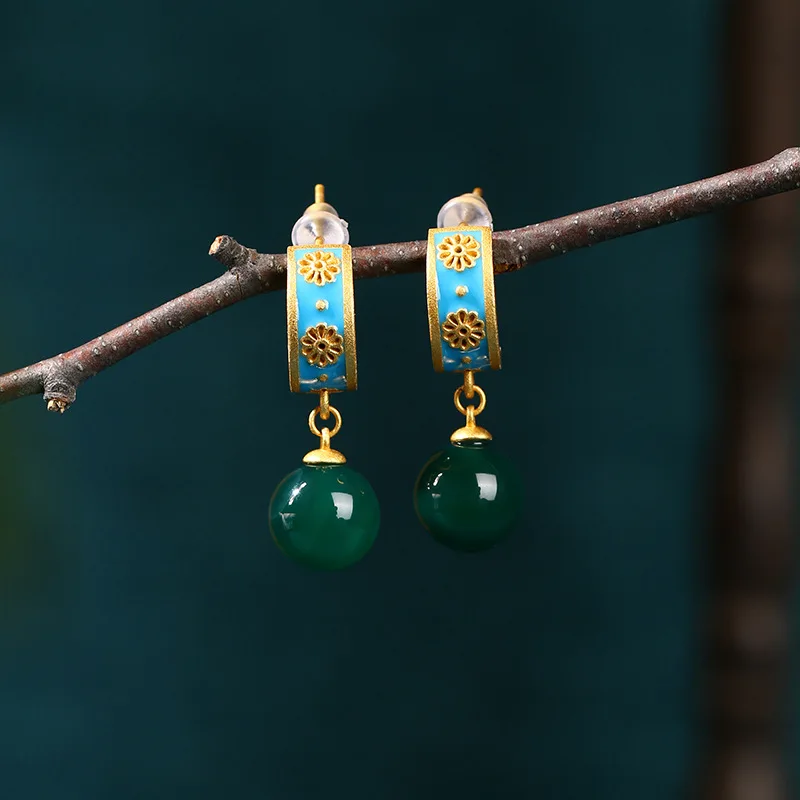 

Delicate Enamel Sweet Jewelry Gold Color Flower Earrings 2023 New Design Imitation Jade Drop Earrings For Girl Unusual Earrings