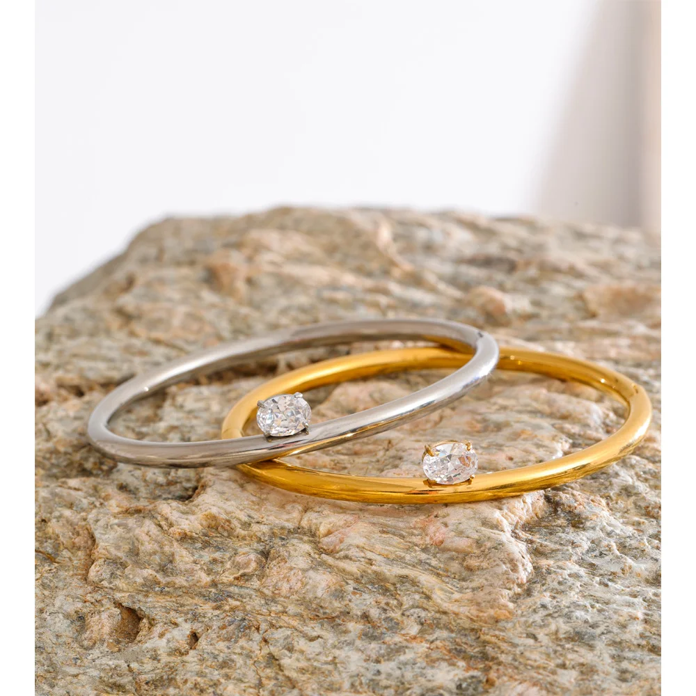 Yhpup Women Minimalist Bracelet