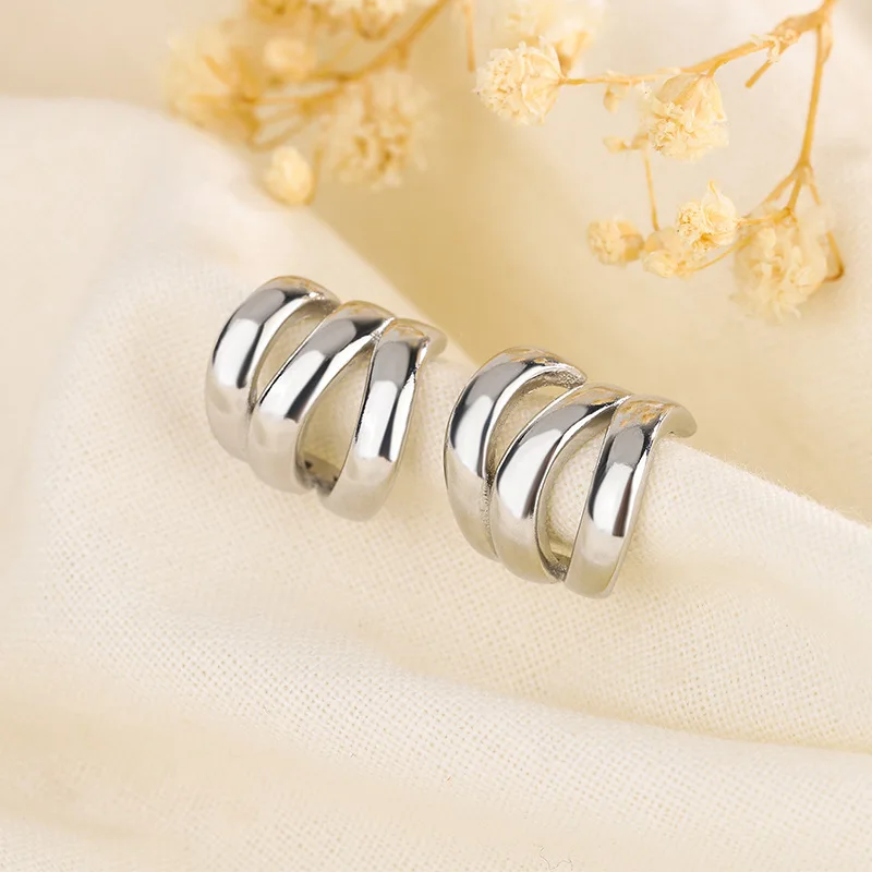 925 Sterling Silver Female Luxury Crystal Round Stud Earrings Vintage Wedding Jewelry White Zircon Stone Earrings 3