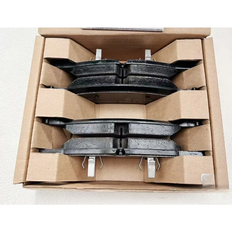 Original genuine For 11-22 GRAND CHEROKEE DURANGO FRONT DISC BRAKE PAD KIT 68052369AC 68052369AB 68052369AE car accessories
