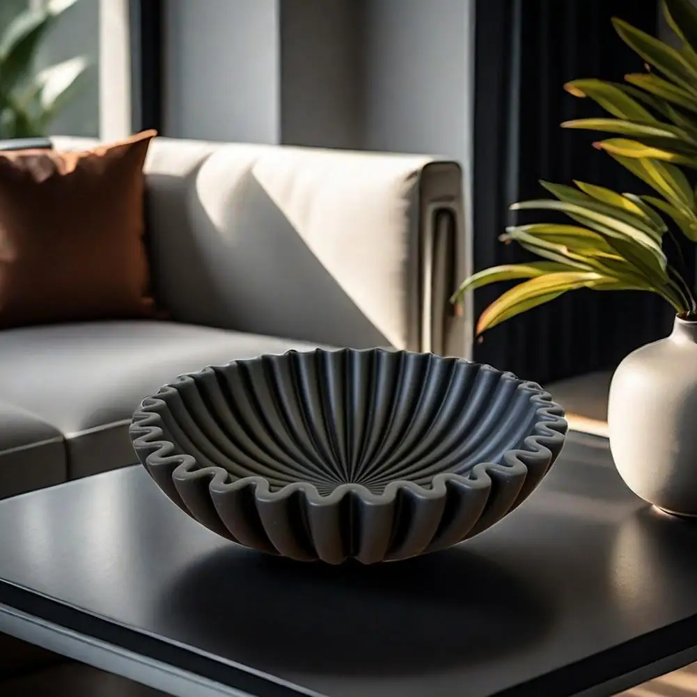 Decorative Bowl Modern Black Ruffle Resin Handcrafted Fluted Bowl Heavy Duty Centerpiece Desktop Decoration Fruit Bowl 4