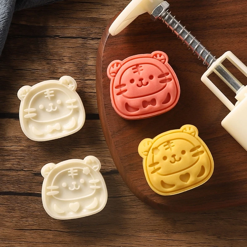 

50g Cute Tiger Shape Plastic Mooncake Molds Mooncake Mould DIY Baking Accessories Kitchen Gadget for Mid-Autumn Festival