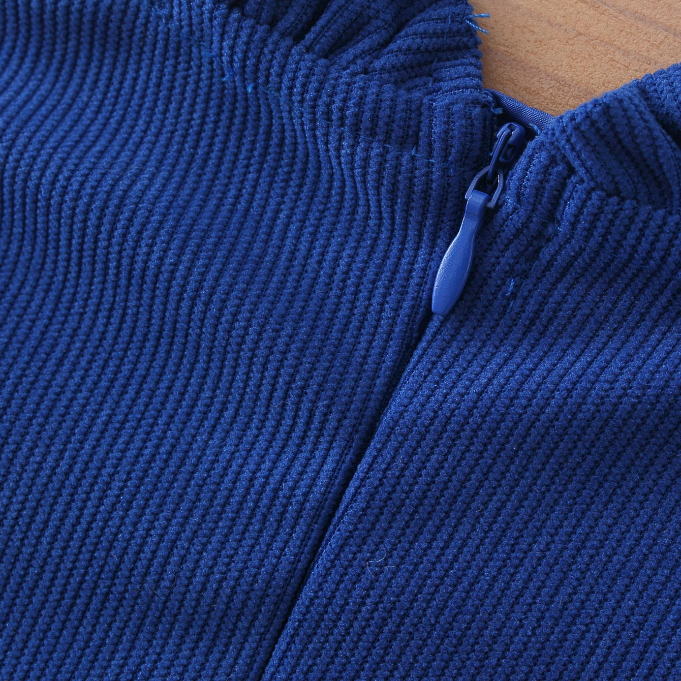 شتاء جديد الفتيات فستان الدانتيل مطوي القوس بلون ق...