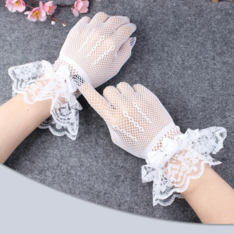 1 Pair Women Black White Uv-proof Driving Gloves Mesh Fishnet Hollow Gloves Lace Mittens Full Finger Girls Lace Fashion Gloves