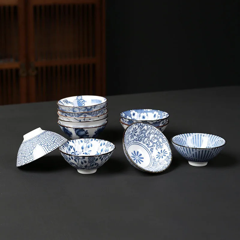 Hand-Painted Blue and White Porcelain Teacup Anti Scaling Ceramic Small Tea Bowl Travel Meditation Mugs Tea Set Chazhan 1 PCS