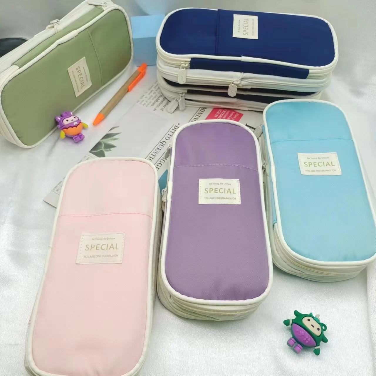 Retractable Pencil Case Large Capacity Multifunctional Stationery Box pencil cases stationery box