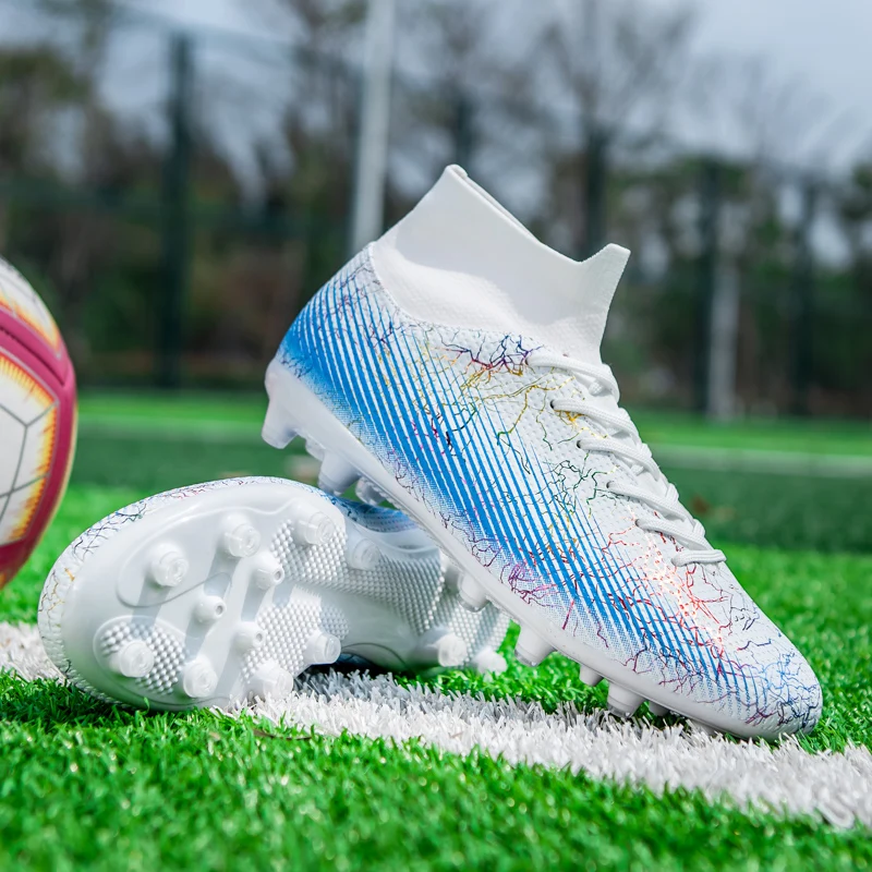 Men Football Shoes Durable Lightweight Football Boots Comfortable