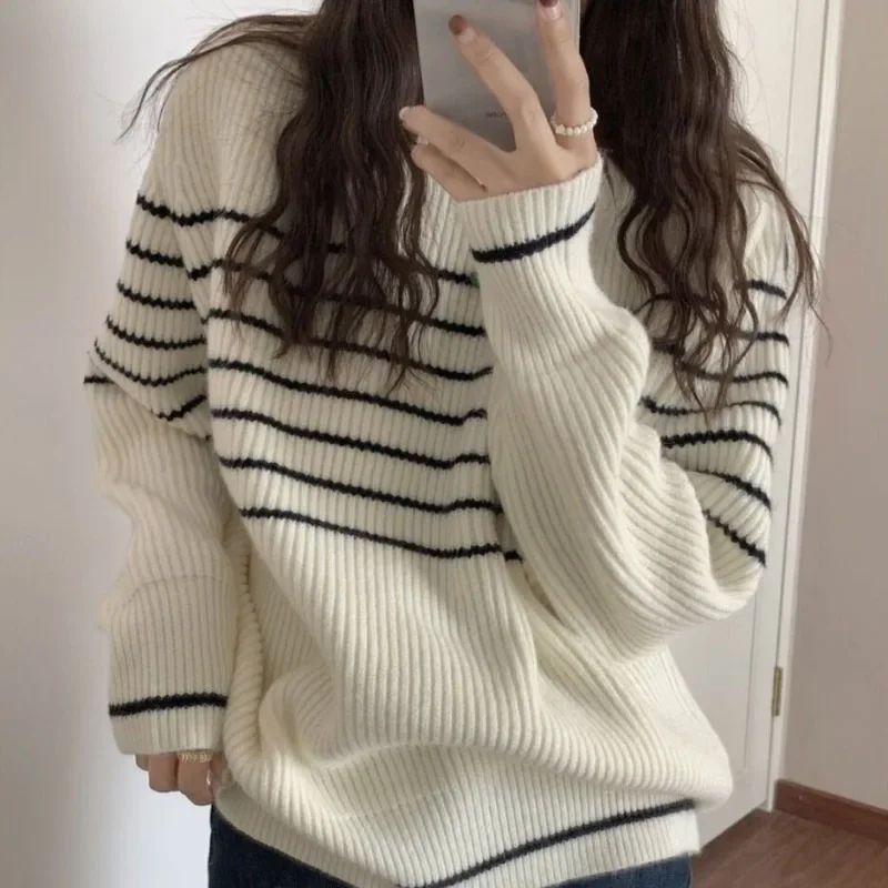 

Autumn and winter new pullover round neck lazy wind sweater vertical stripe round neck color matching long sleeve sweater woman