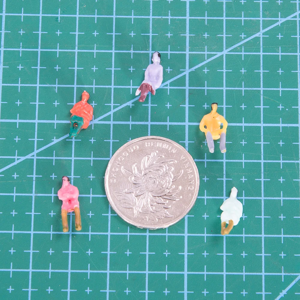 100pcs Scale Miniature Figures 1:100 1:150 1:200 Painted People Model ABS Toys Seated Sitting Passenger Decoration for Diorama 5