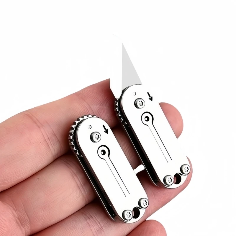 1pcs Stainless Steel Mini Gear Knife Sharp Portable Pocket Folding Knife Key Chain Pendant Unpacking Express Tool 4