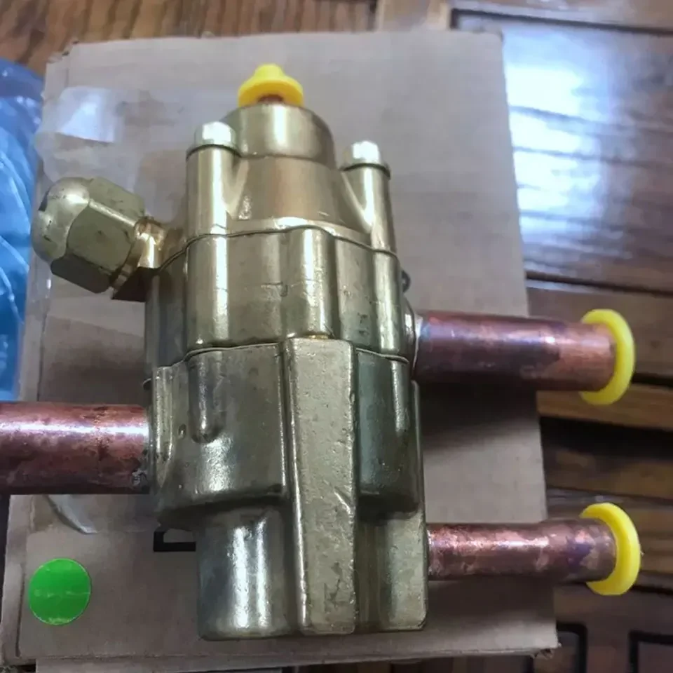 Thermo king 61-1263 Three Way Valve 66-6067