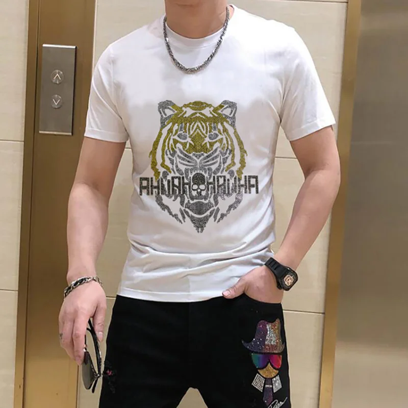 Men's T-shirt With Decorative Studs And Short Sleeves For Men_voghion.com