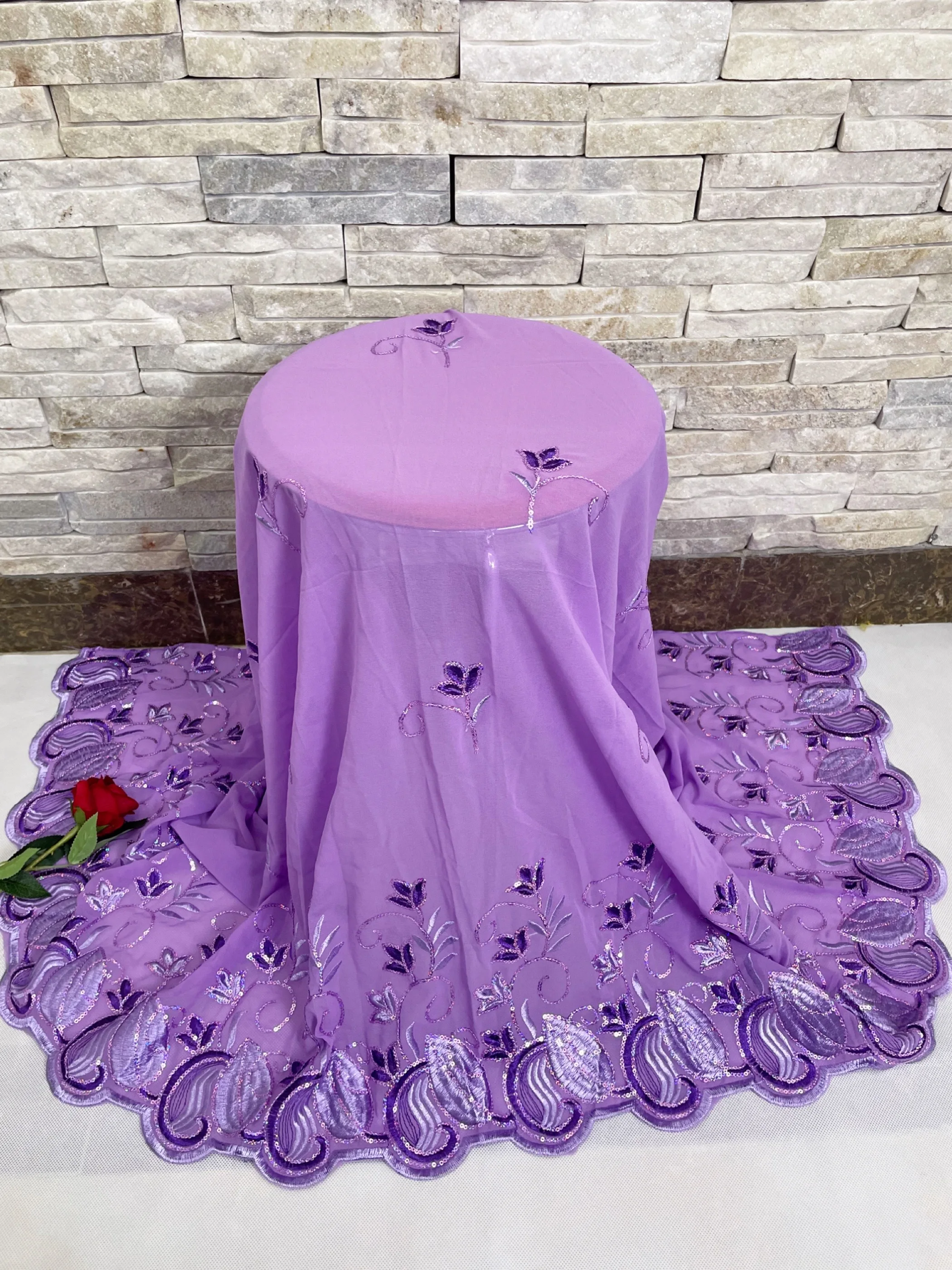 

2024, высокое качество, Лидер продаж, Африканский мусульманский шарф, шифоновый Блестящий вышитый хиджаб Дубай, женский шарф по оптовой цене