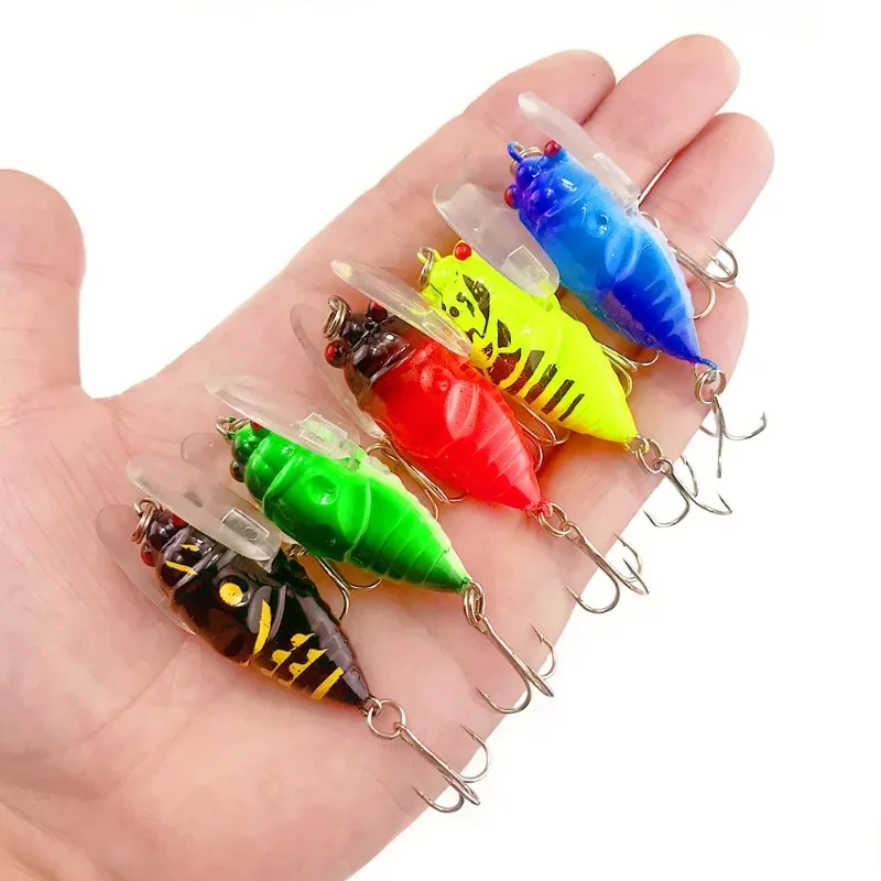 1pcs 4cm 5.5g Bionic Iscas Artificial Wobblers Crankbait Pesca