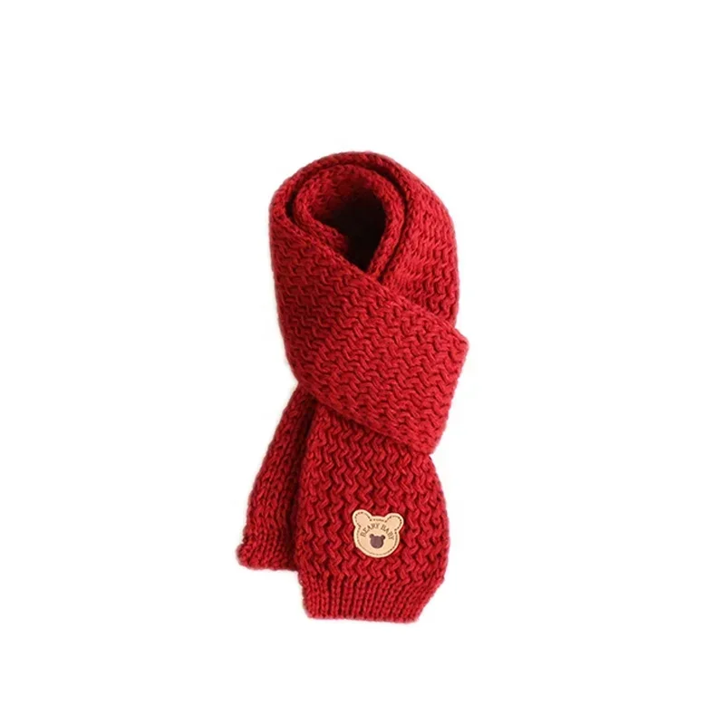 New Trendy Kid Scarf Boys Girls Cute Knitted Acrylic Warm Soft Small Scarf Baby Boys Cartoon Bear Pattern Red Christmas