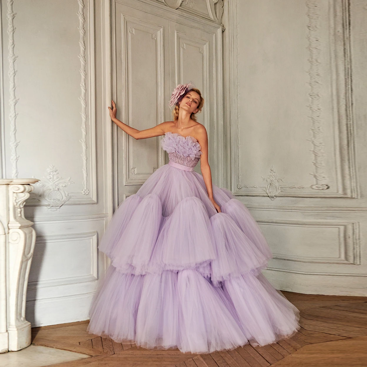 

Royal Formal Dresses Off Shouder Major Beading Ball Gown Layered Lilac Prom Gown High Waist Tulle Luxury Celebrity Dress
