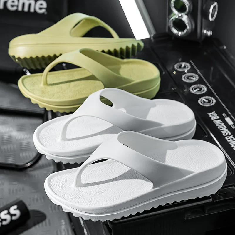 

Summer 2022 Men's Slippers Non-slip Male Slides Flat Unisex Comfortable Shoes Women New High Quality Flip Flops Large Size 35-44