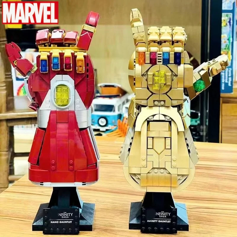 675 + Pz + Marvel Blocks Mattoni Nano Gauntlet Thanos Infinity Gauntlet Guanti Da Costruzione Plastica Ferro Uomo Modello Fai Da Te Puzzle Giocattolo 