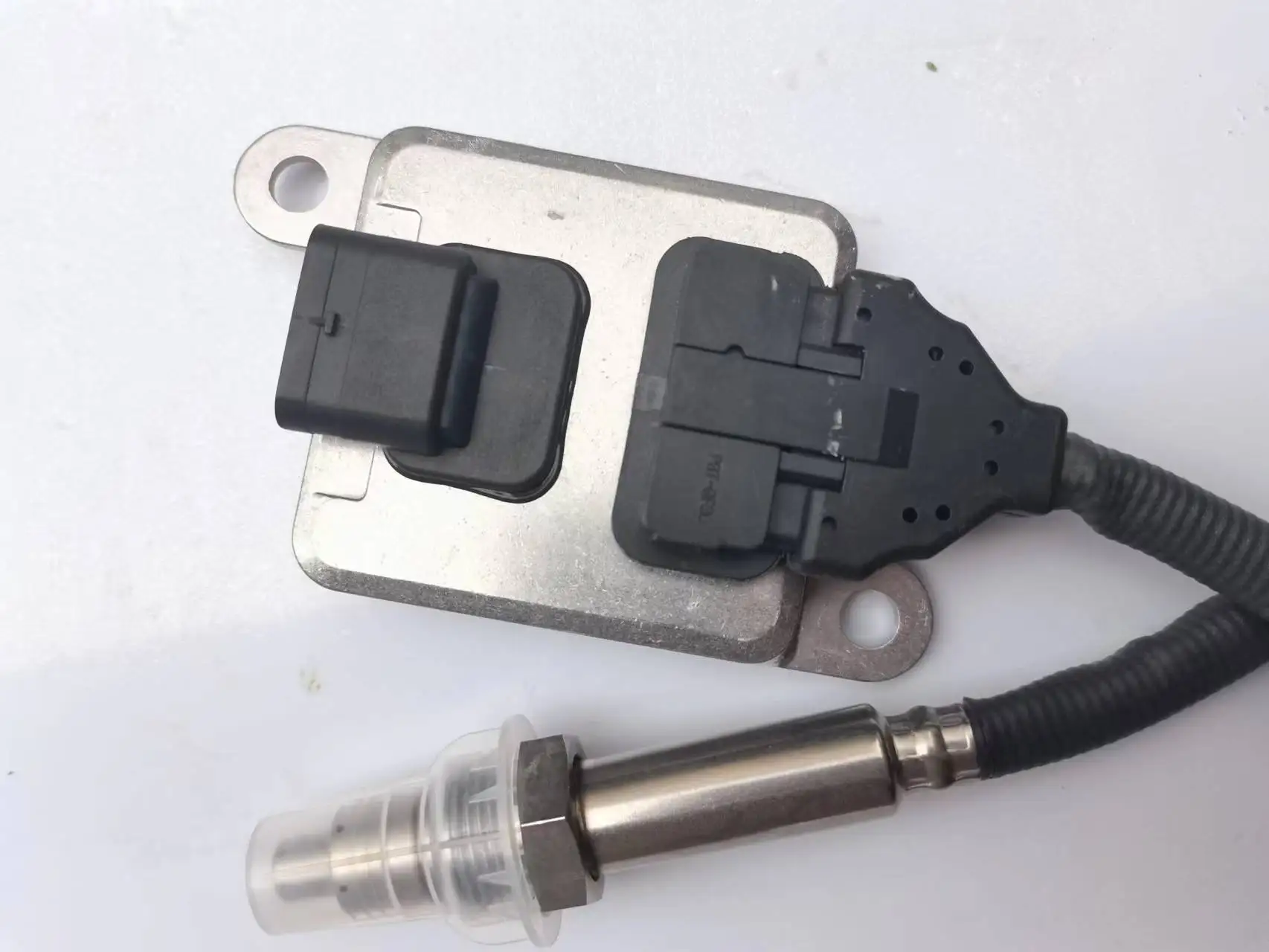Рисунок 4 - Датчик азота для Audi 5wk96690B